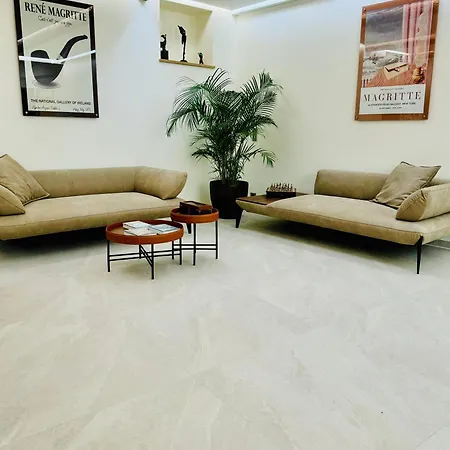 公寓 Le Palais Aubernon 昂蒂布