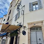 아파트 Le Palais Aubernon