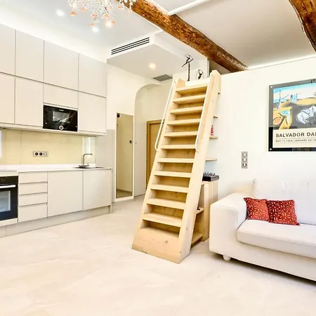 Le Palais Aubernon Апартаменты