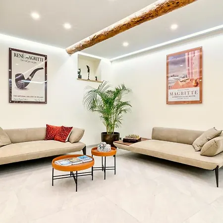 Le Palais Aubernon Апартаменты *