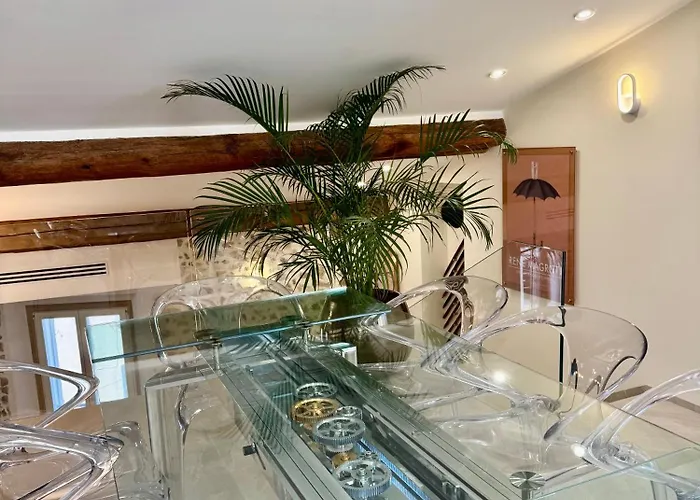 Le Palais Aubernon * אנטיב