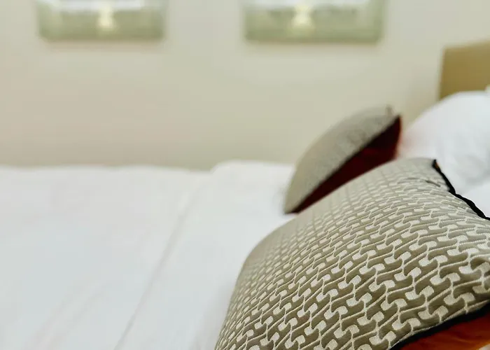 Le Palais Aubernon * אנטיב