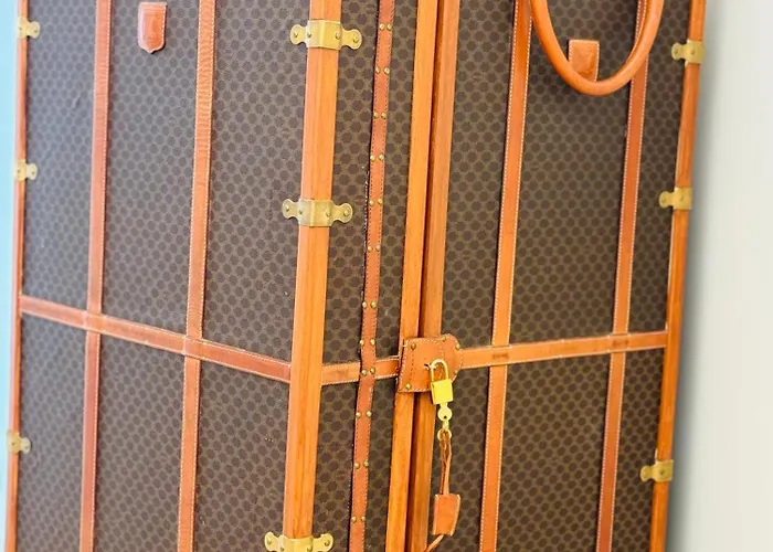 Le Palais Aubernon * אנטיב