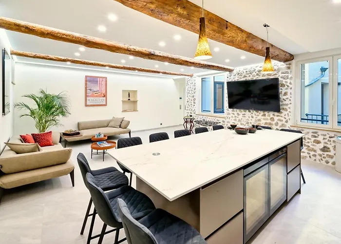 Le Palais Aubernon דירה אנטיב