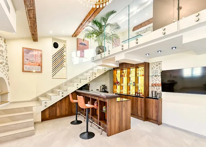 Lejlighed Le Palais Aubernon *